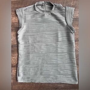 SHEIN Silver Wave Pattern Blouse